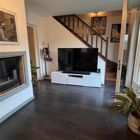 Maison Au Calme Avec Jardin Proche Paris Apartment