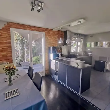 Apartment Maison Au Calme Avec Jardin Proche Paris *